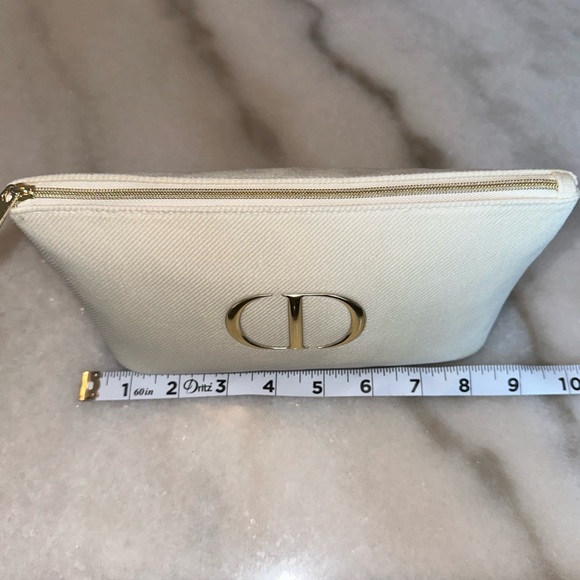 Dior Prestige Pouch Set - Picture 2 of 16